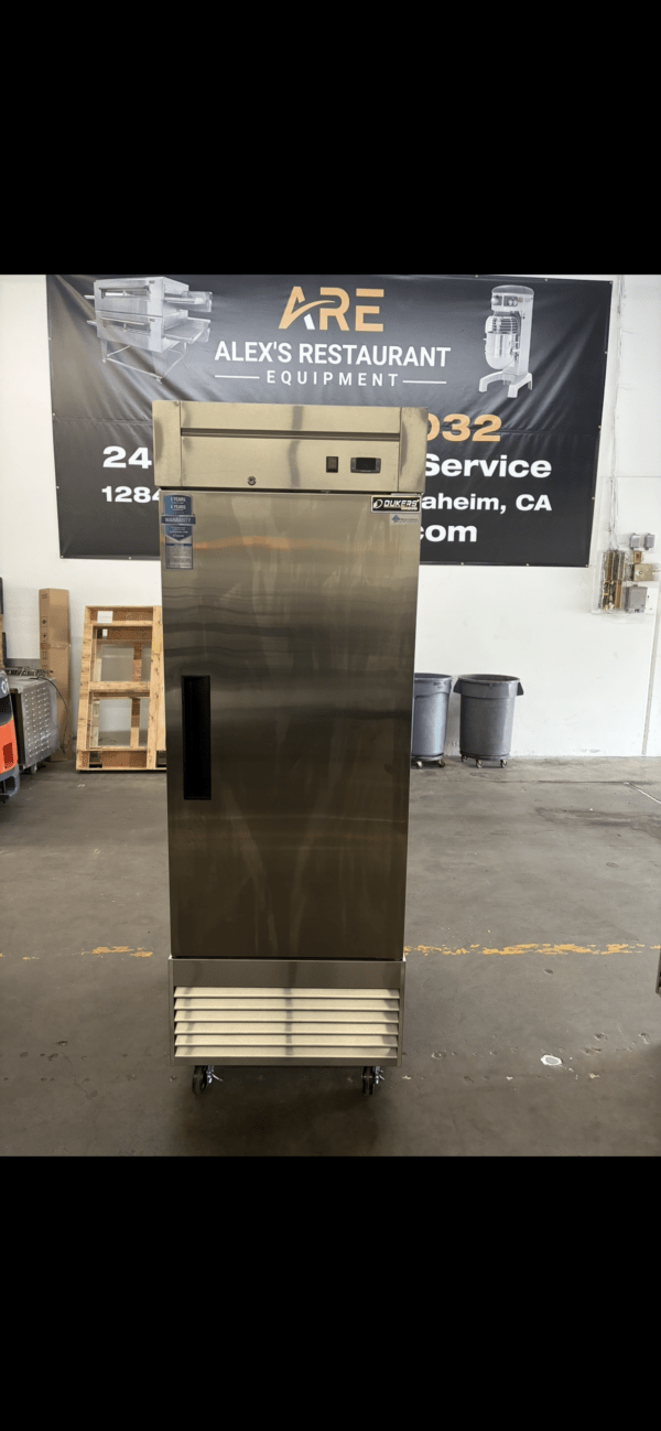 Dukers D28R bottom mount 1 door Refrigerator